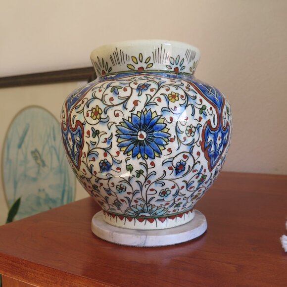 Vintage Turkish Handmade Kütahya Pottery Vase, Iznik Design - Picture 1 of 11